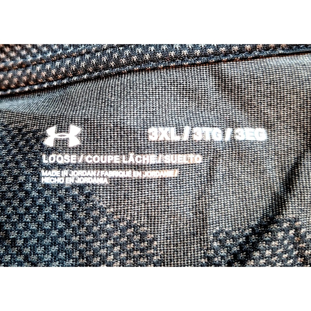 Under Armour UA Mens Athletic T-Shirt 3XL Black Gray Camo HeatGear Loose Fit - Picture 3 of 3